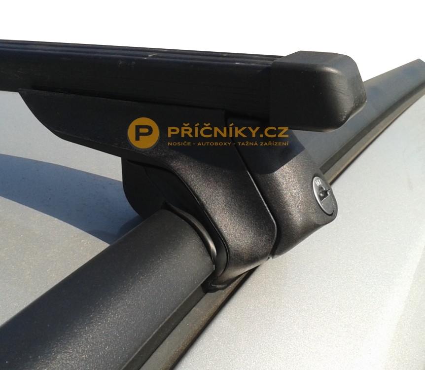 Příčníky ELSON Auto FlexBar OCEL na integrované podélníky