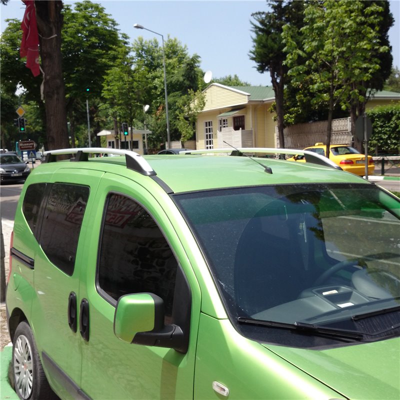 Podélné nosiče stříbrné Peugeot Bipper