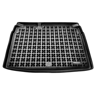 Gumová vana Volkswagen Golf VI - hatchback s nářadím v kufru
